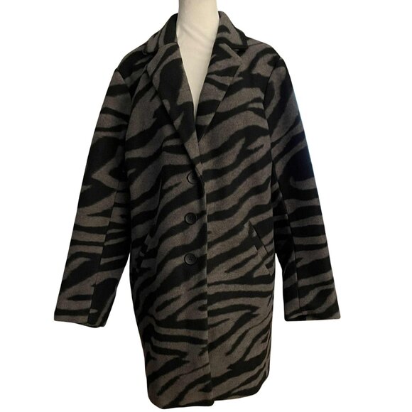NWT TORRID 0 Jacquard Blazer Style Coat L/12 Black Gray Tiger Zebra Animal Print - Picture 2 of 16